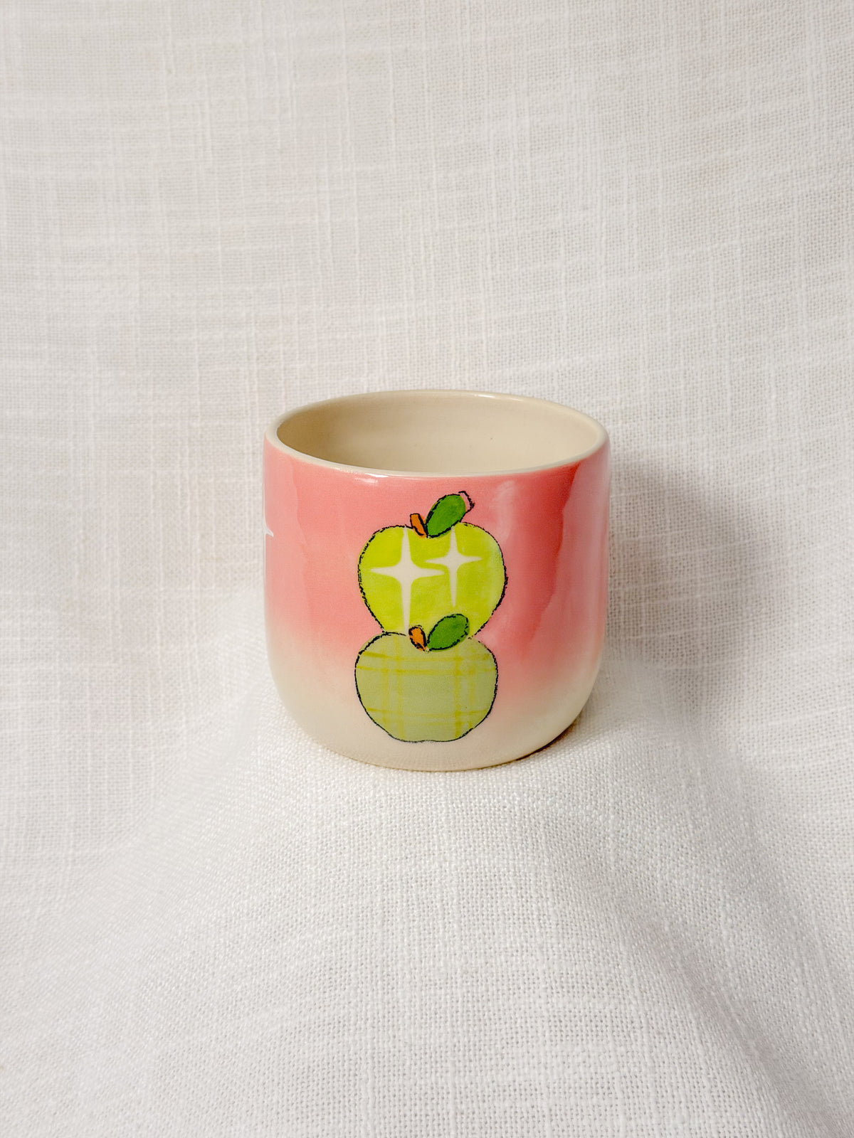 2 apples short cup (pink)