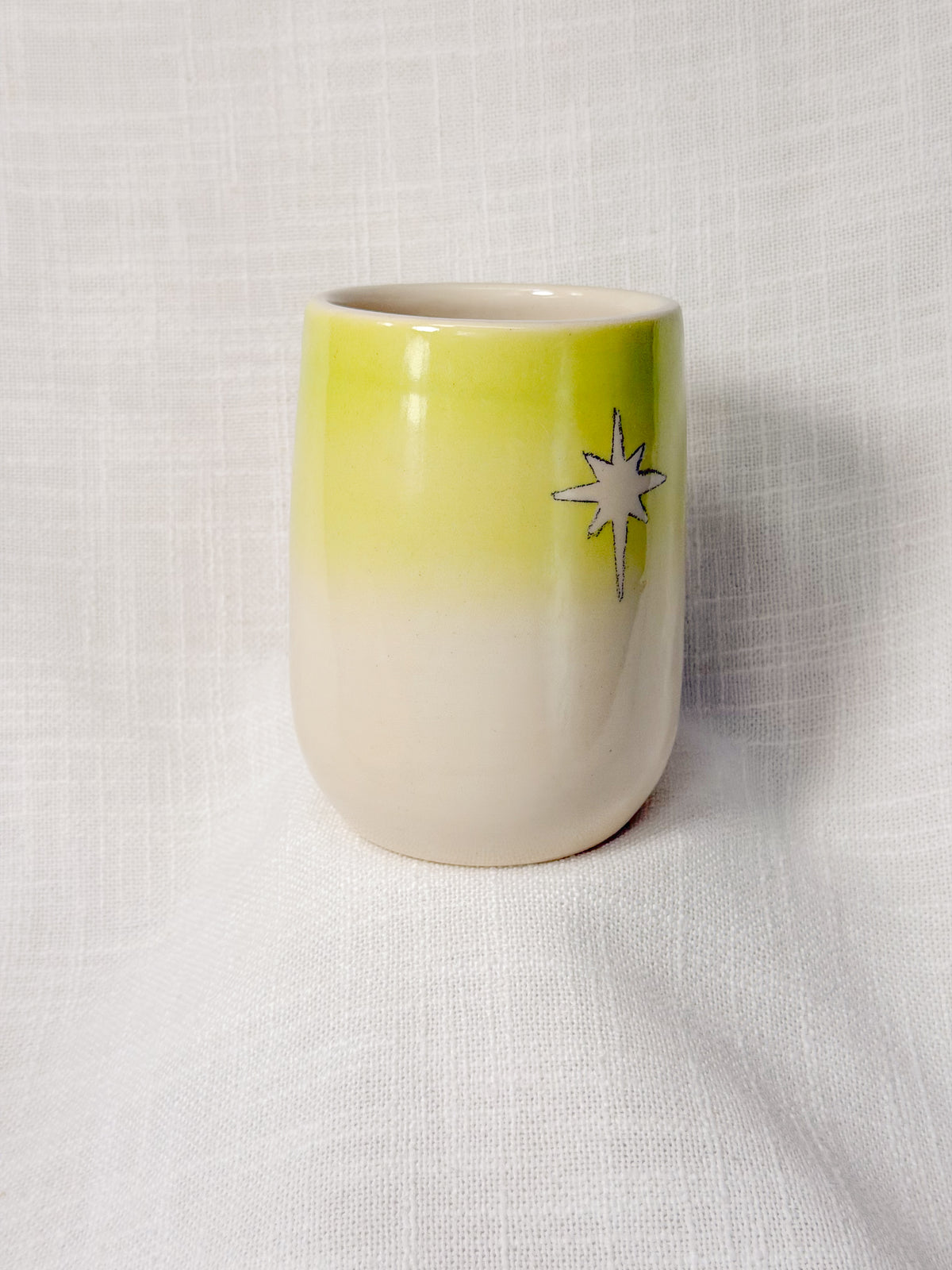 3 apples tall cup (green)