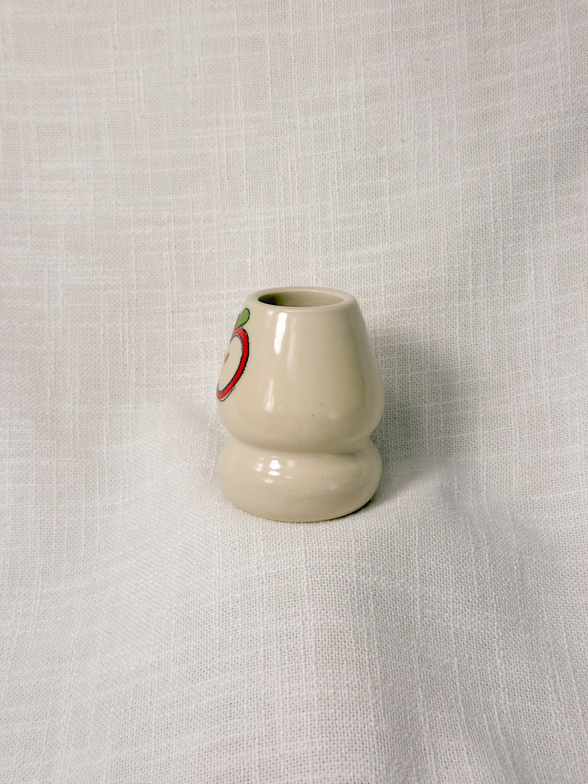 apple matcha whisk holder