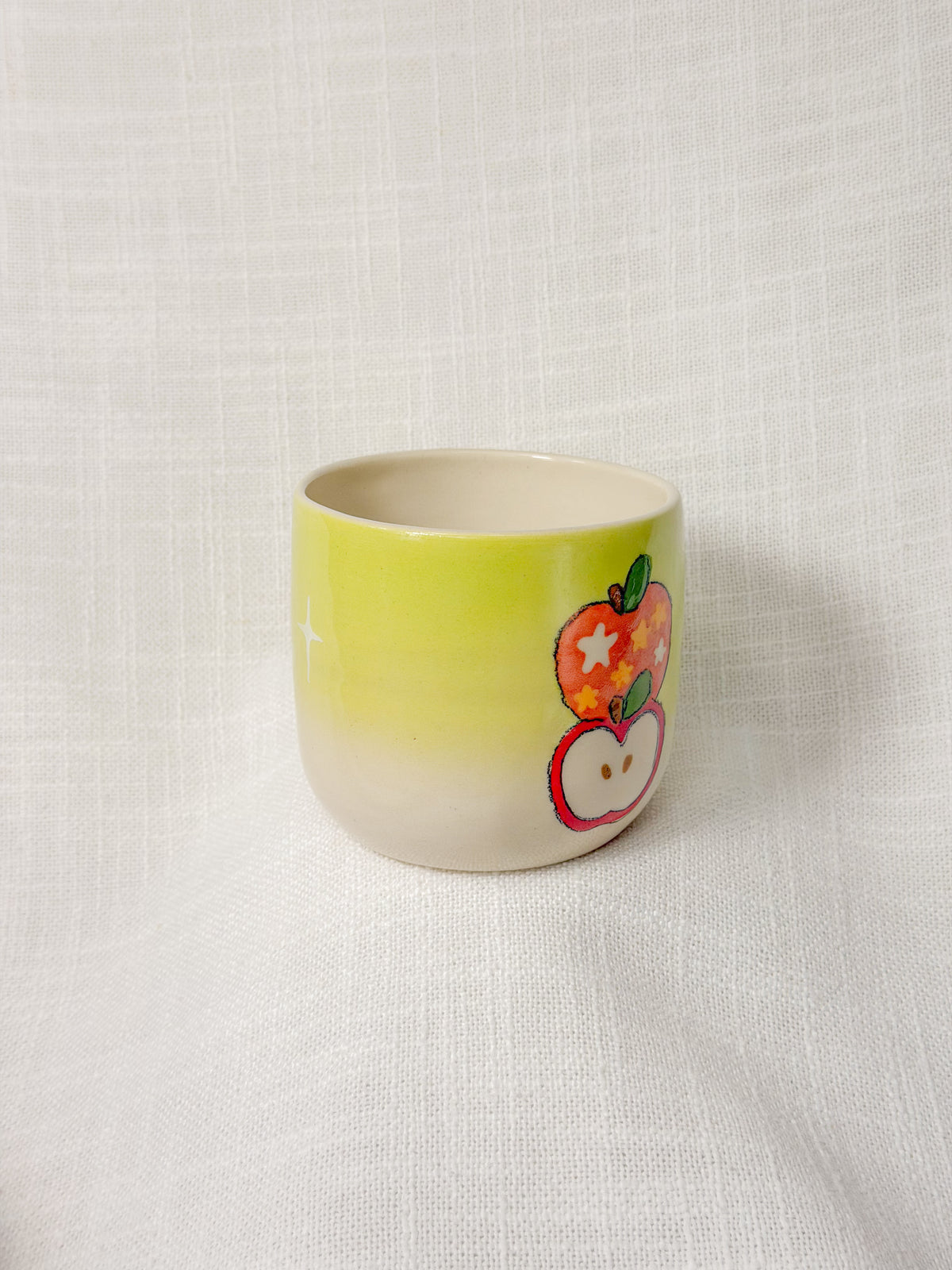2 apples short cup (green)