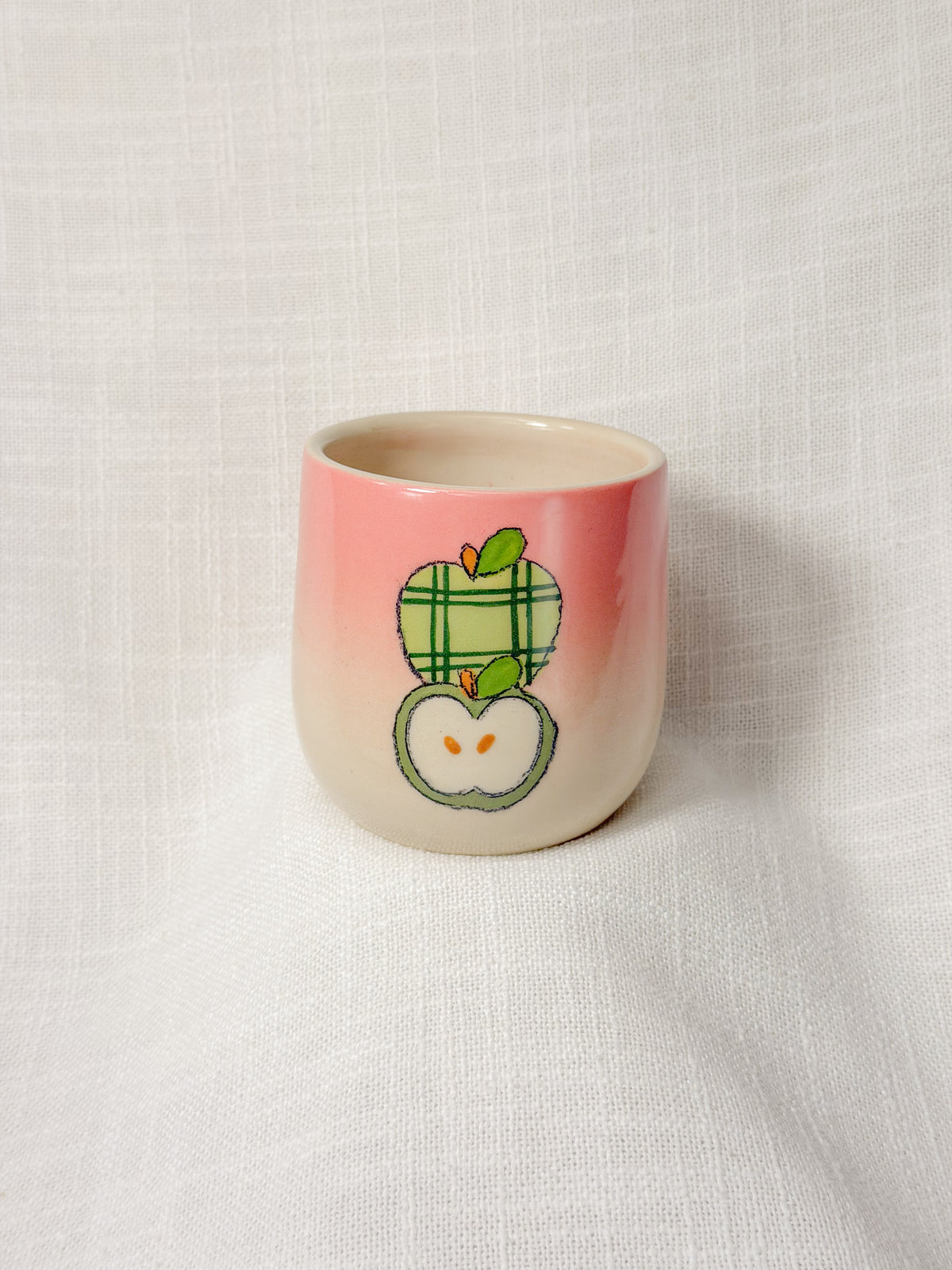 2 apples short cup (pink)