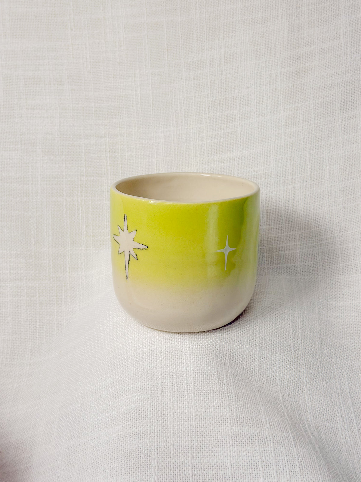 2 apples short cup (green)