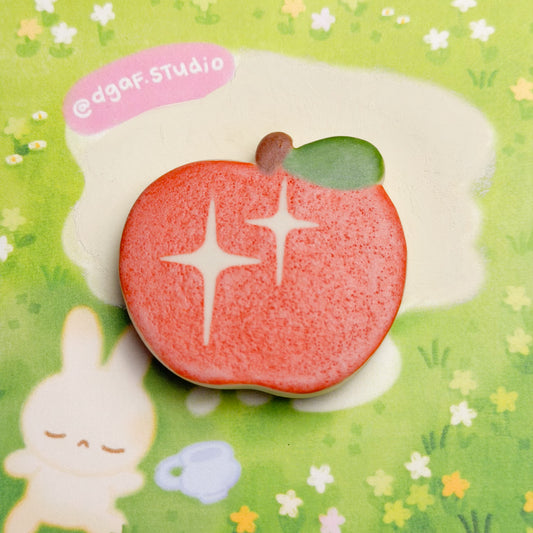 apple magnet (pixie)
