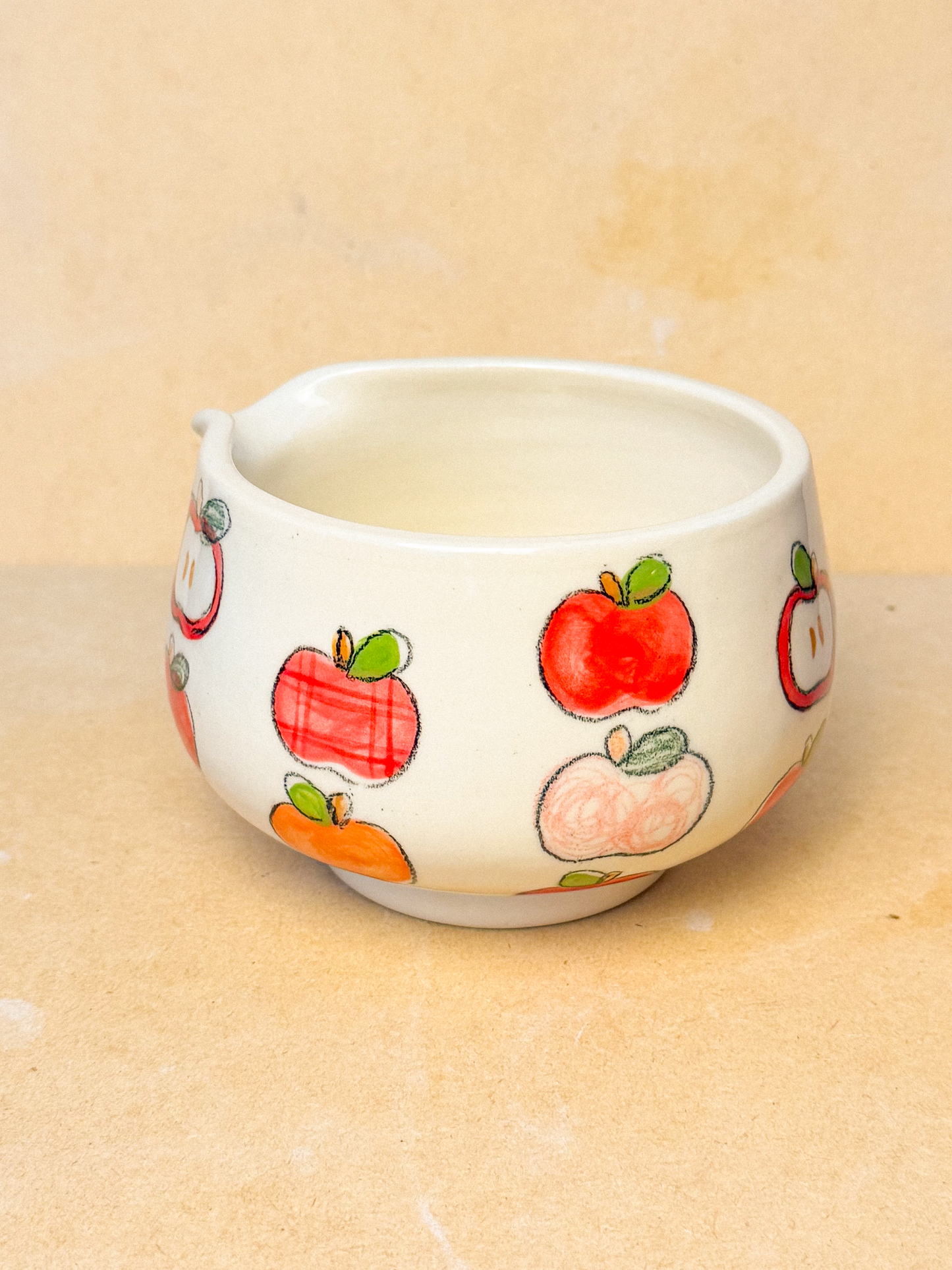 apples matcha bowl - red