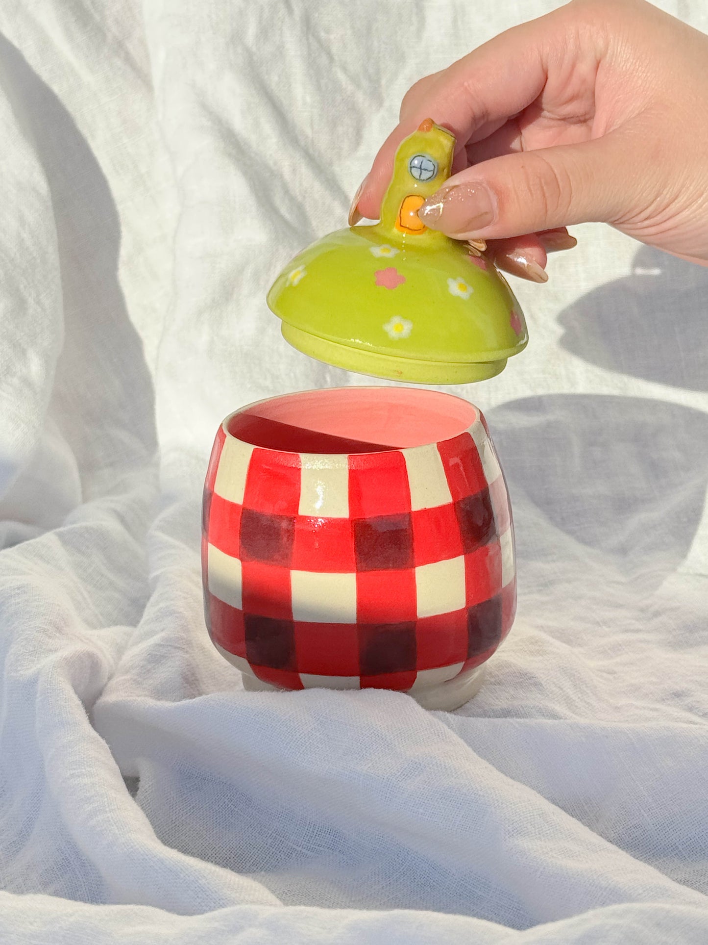 digiville jar - red gingham pear