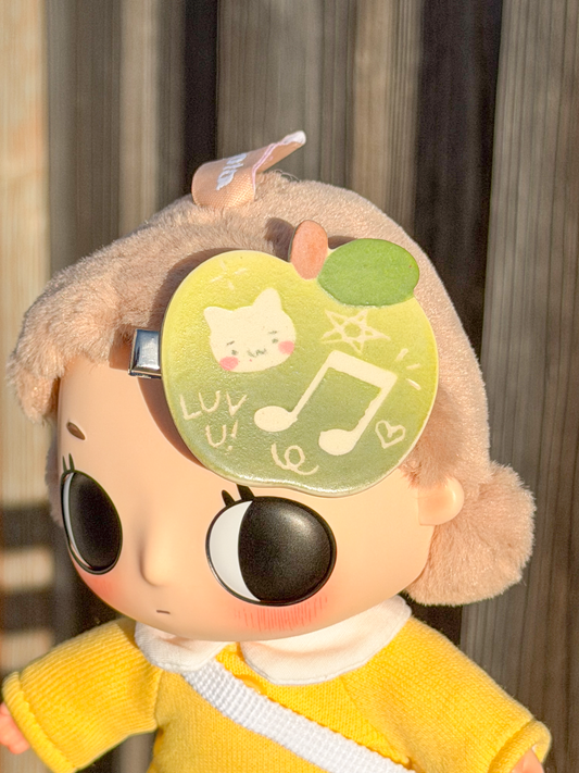 apple hair clip (mutsu)
