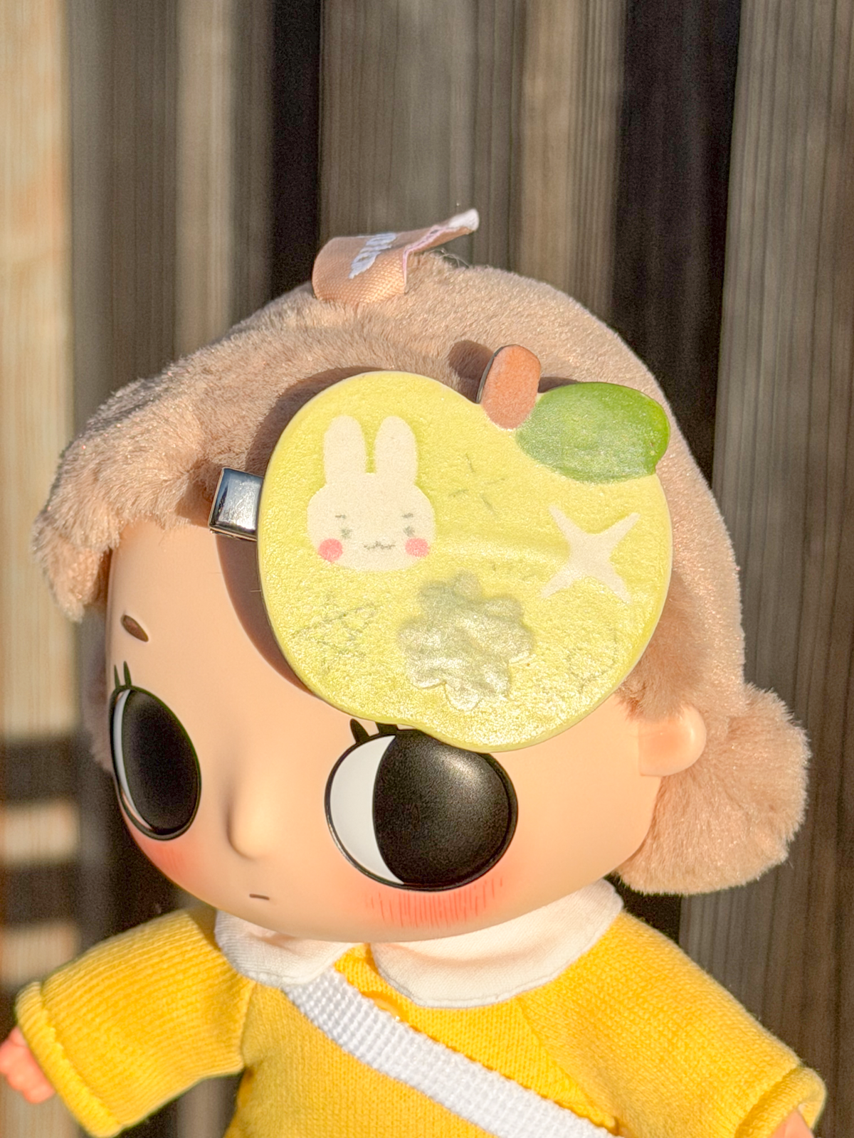 apple hair clip (pippin)